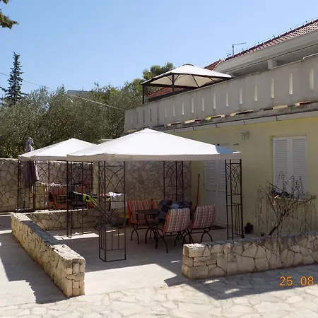 Casa Nostra דירה *