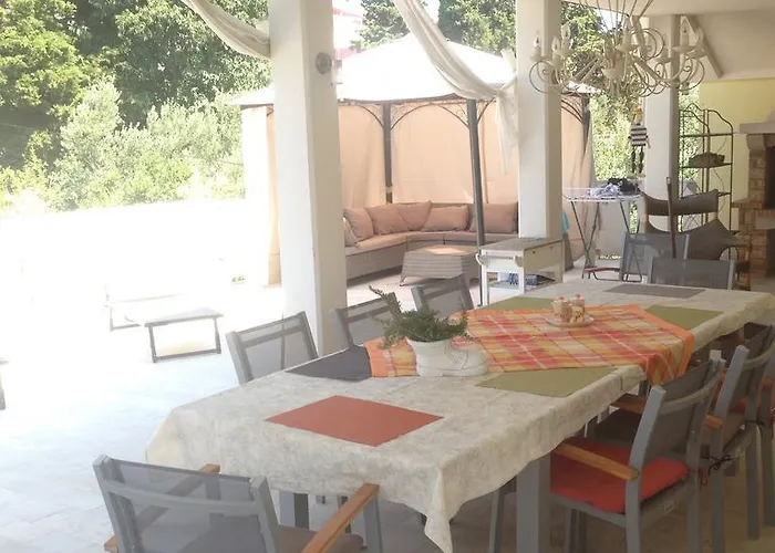 Casa Nostra *