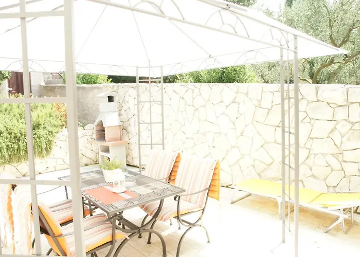 Casa Nostra Apartment *