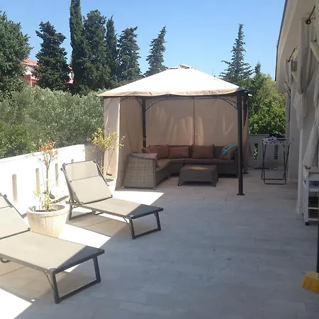 Casa Nostra *