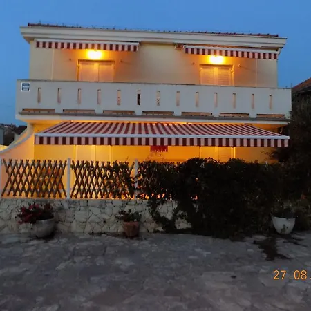 Casa Nostra * Biograd Na Moru